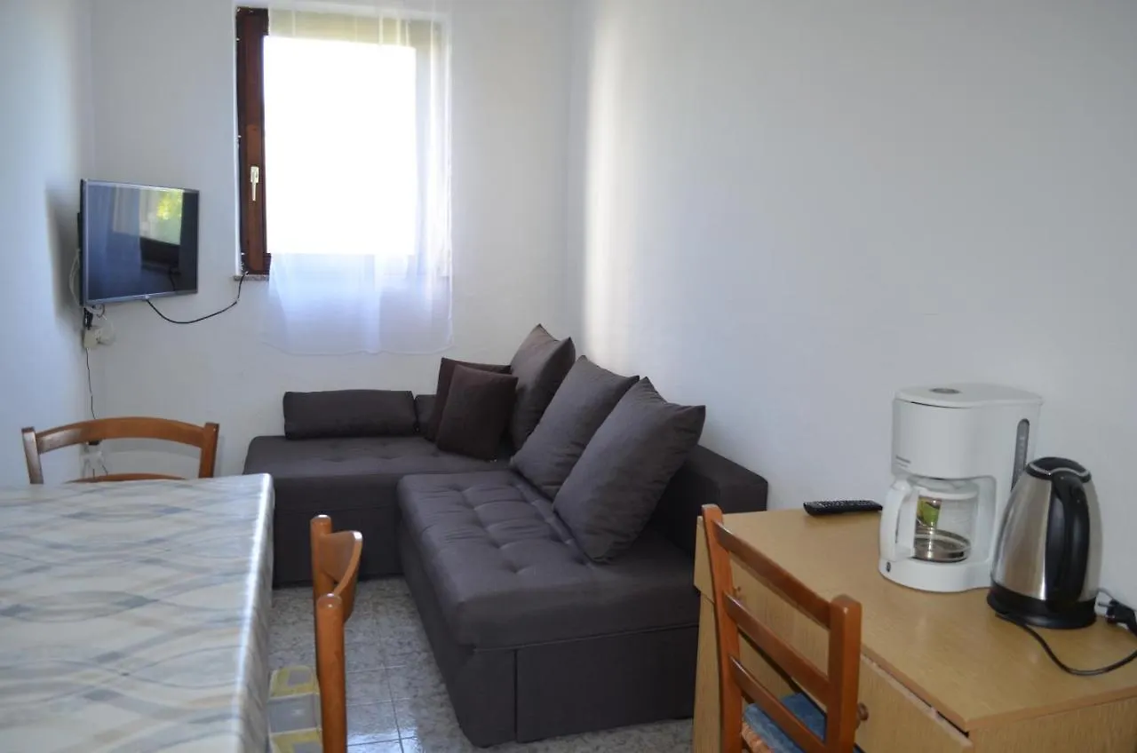 Apartments Aneva Baška